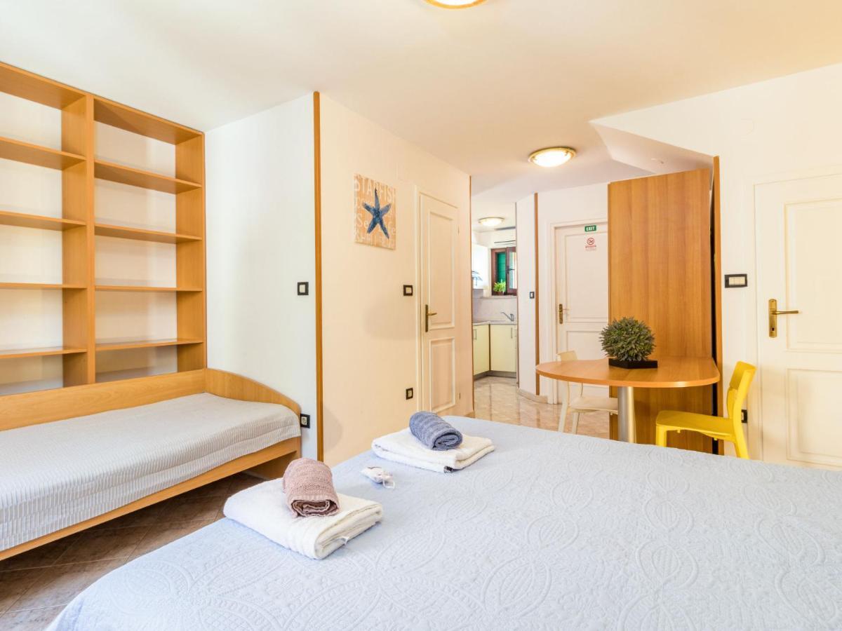Apartment Antonella & Napoletano-1 By Interhome Ουμάγκ Εξωτερικό φωτογραφία