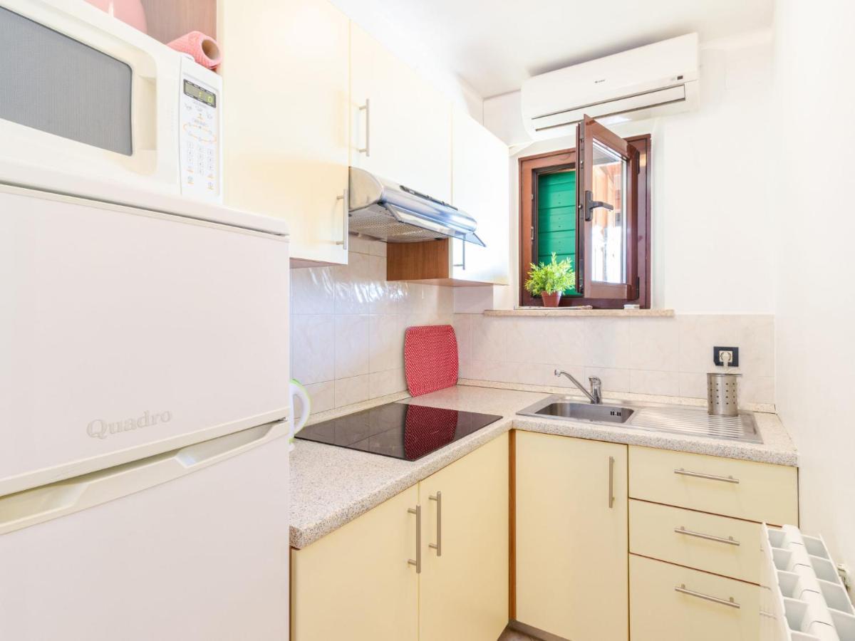 Apartment Antonella & Napoletano-1 By Interhome Ουμάγκ Εξωτερικό φωτογραφία